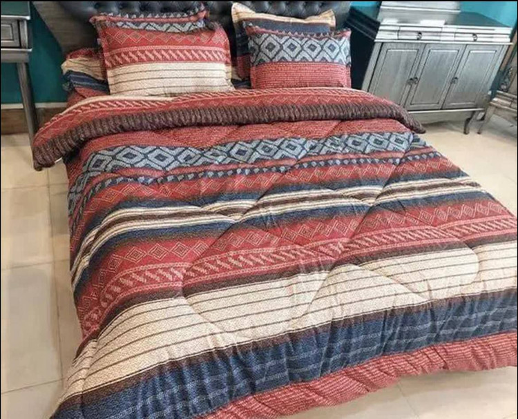 ابعاددونفره.۲۲۰*۲۳۰،سرویس۶تیکه شامل(روتختی،ملحفه،کشدار،روبالشتی،روکوسنی)